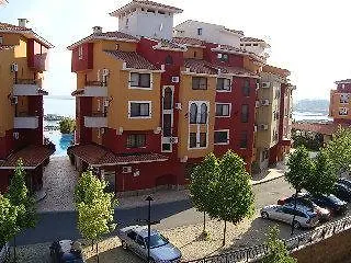 アパートホテル Marina Cape Vacation Complex