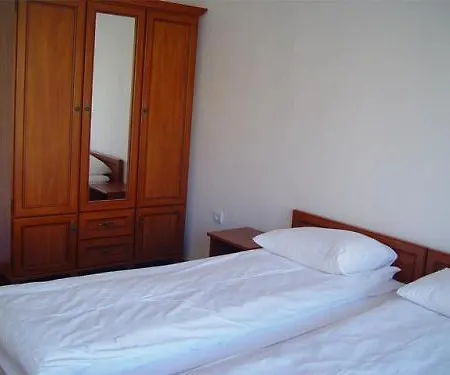 Marina Cape Vacation Complex ラヴダ