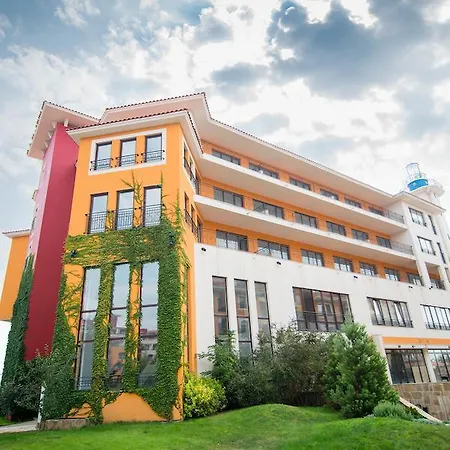 Marina Cape Vacation Complex アパートホテル 4*