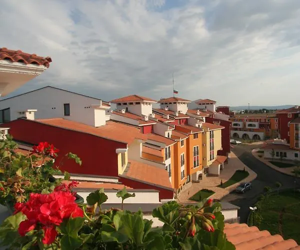 Apartahotel Marina Cape Vacation Complex