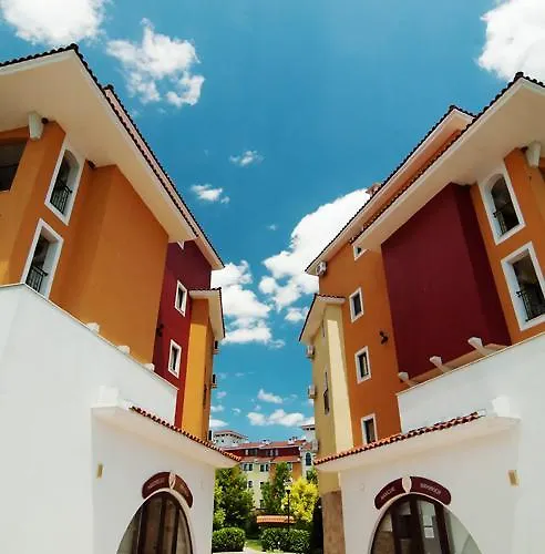 Apartahotel Marina Cape Vacation Complex 4*