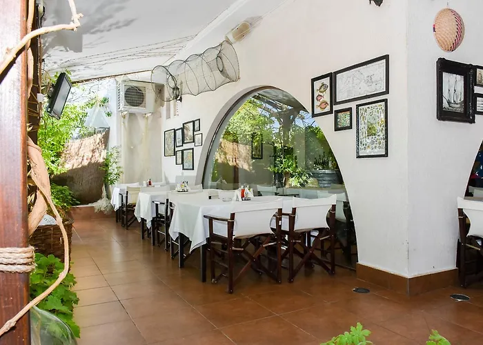 Lägenhetshotell Marina Cape Vacation Complex